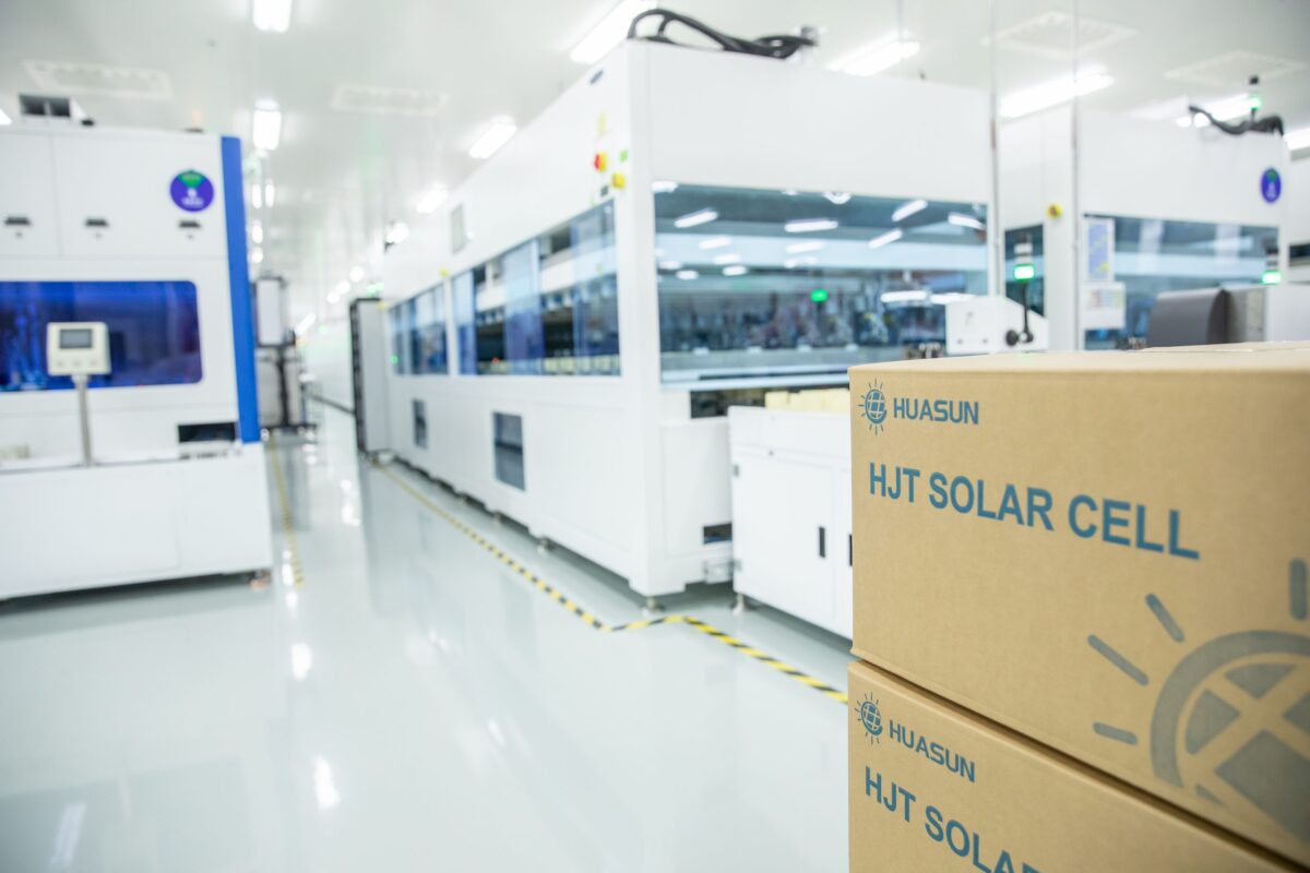 Close up of a high-efficiency Huasun HJT solar cell with busbar detail
