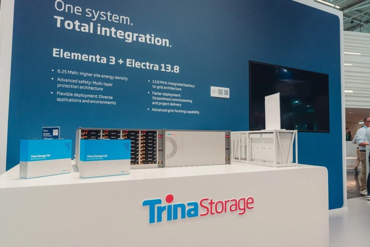 Rows of industrial-scale liquid-cooled battery cabinets at the ees Europe trade fair in Munich.