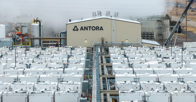 Large scale industrial thermal storage facility using carbon blocks to store renewable energy as heat.