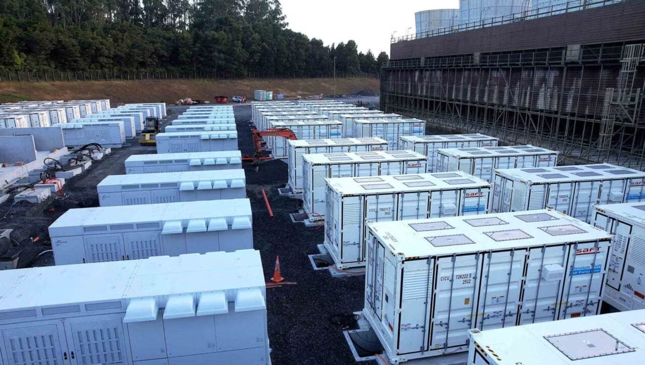 Large-scale battery energy storage system (BESS) installation at a grid-connected site